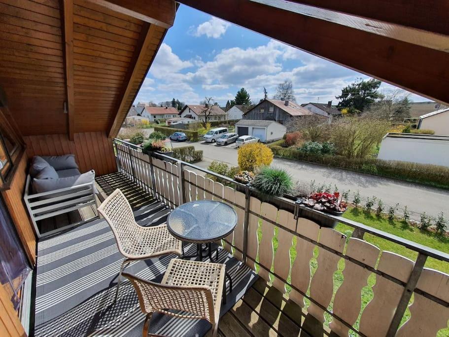 Gemuetliche Wohnung Bei Bad Waldsee Mit Balkon Buitenkant foto